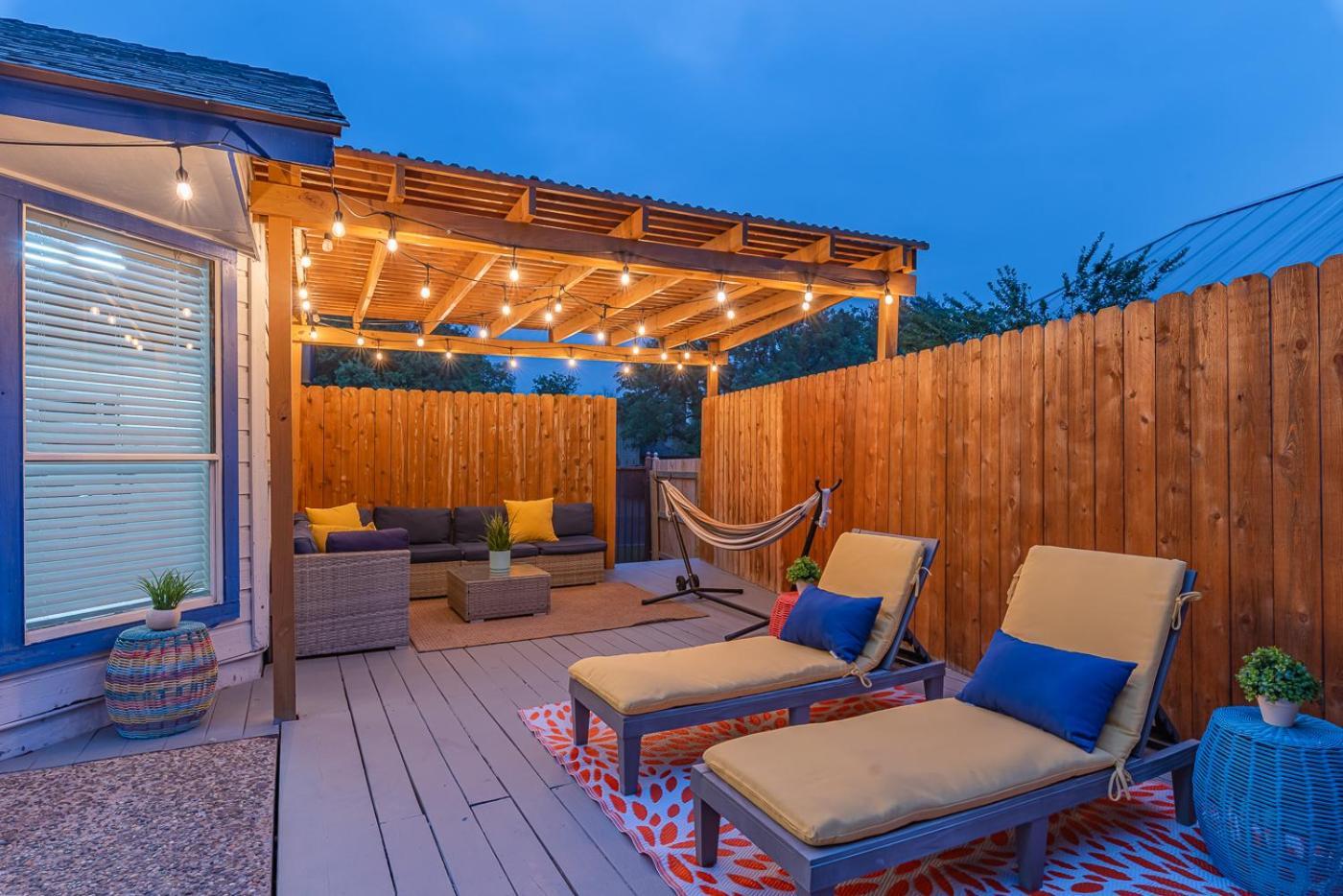 Fun 'N Sun Heated Pool & Gameroom By Fiesta Texas 샌안토니오 외부 사진