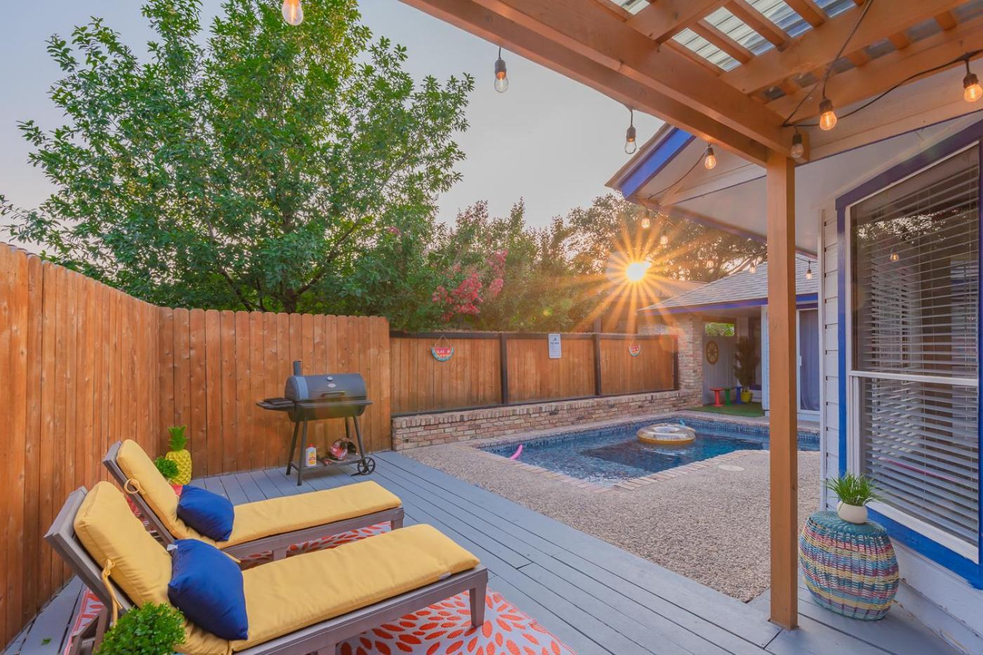 Fun 'N Sun Heated Pool & Gameroom By Fiesta Texas 샌안토니오 외부 사진