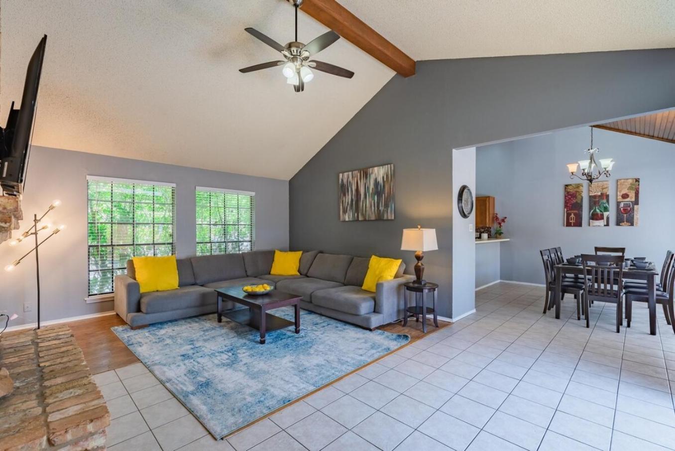 Fun 'N Sun Heated Pool & Gameroom By Fiesta Texas 샌안토니오 외부 사진