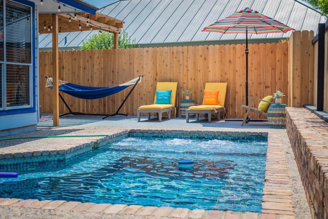 Fun 'N Sun Heated Pool & Gameroom By Fiesta Texas 샌안토니오 외부 사진